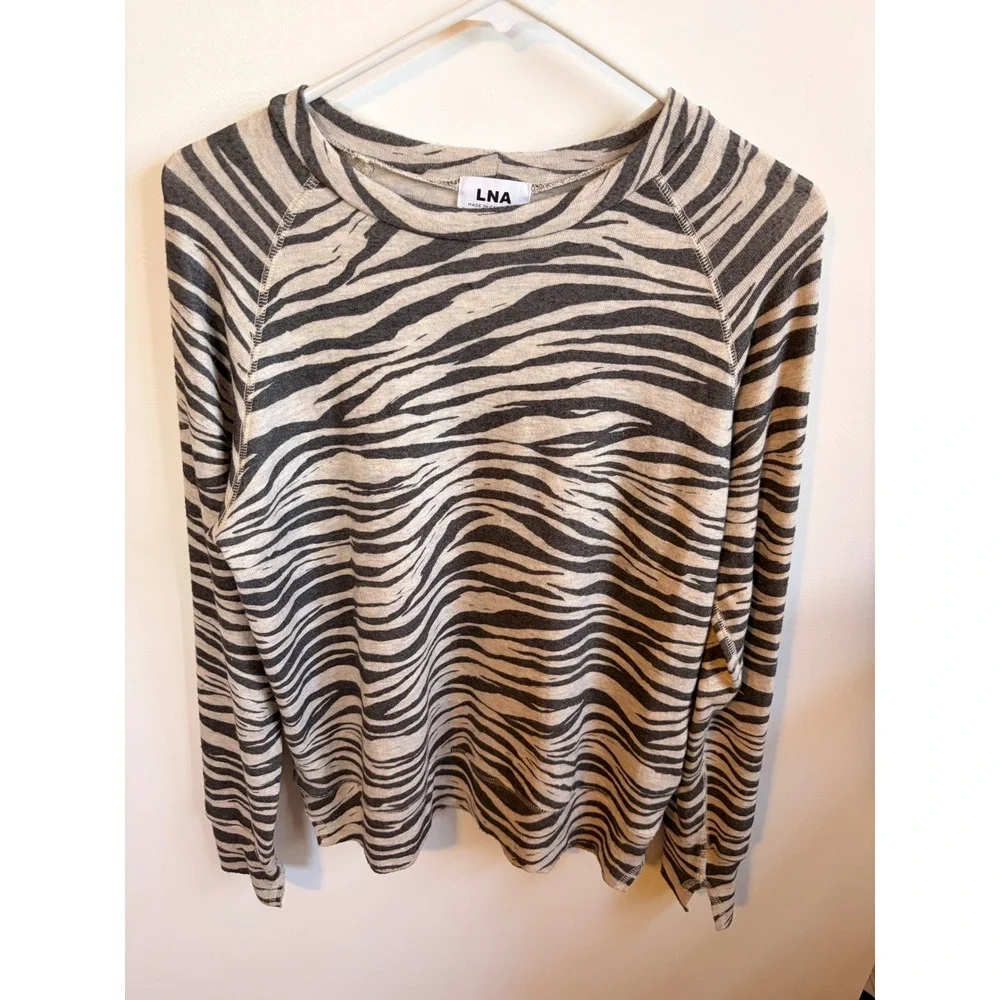LNA Brushed Zebra Vintage‎ Raglan Top SZ sm